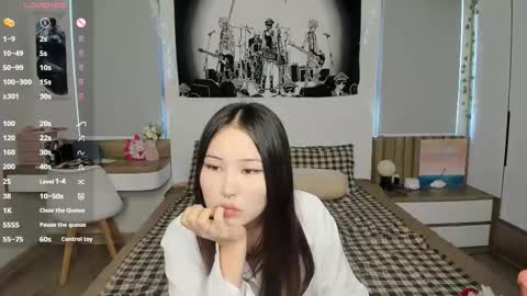 Snapshot of little_yena chatting on 25, 2, 2026 Yena and Gabby online show from 25, 2, 2026