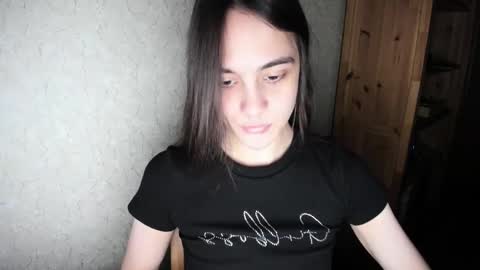 littleashleyy online show from 13, 12, 2025