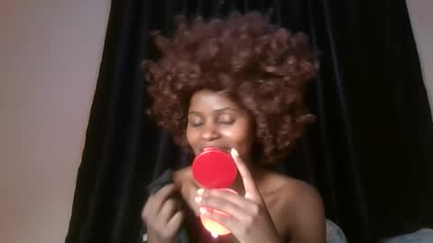 Snapshot of littlebunny2_ chatting on 23, 2, 2026 littlebunny2 online show from 23, 2, 2026