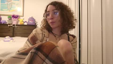 littledeathtrap online show from 3, 2, 2026