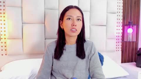 Snapshot of littledoll1___ chatting on 6, 2, 2026 Vanne online show from 6, 2, 2026