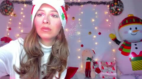 littlee_emma_ online show from 30, 12, 2024