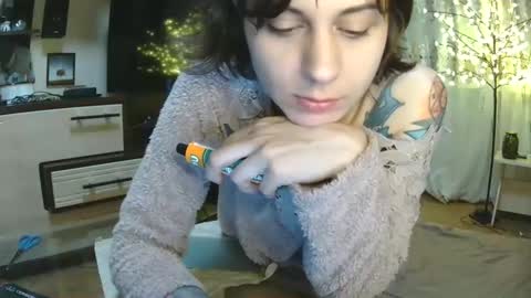 littlehappines online show from 29, 3, 2026