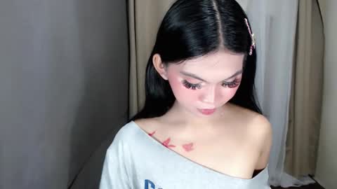 Snapshot of littlelace_ chatting on 15, 5, 2026 littlelace_ online show from 15, 5, 2026