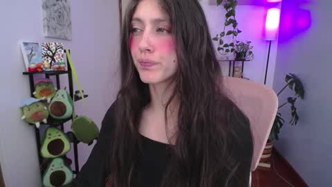 Snapshot of littlelaksmi chatting on 16, 12, 2025 Laksmi online show from 16, 12, 2025