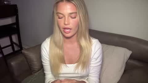 Marciabrady online show from 19, 12, 2024