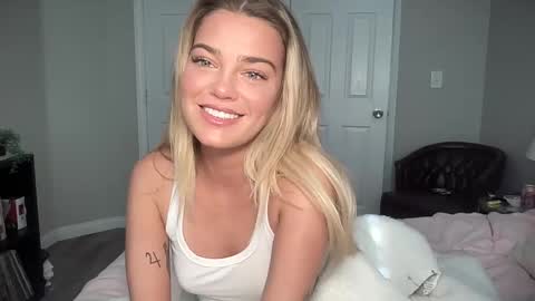 Marciabrady online show from 15, 1, 2025