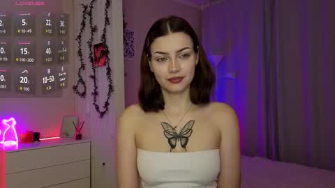 Bella online show from 10, 11, 2025