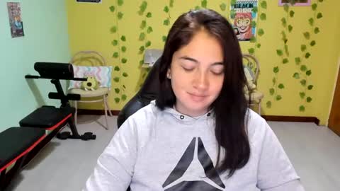 Snapshot of littleprety6969 chatting on 14, 6, 2026 Mia Wednesday to Sunday 730 am to 1030 am Colombian Hour D online show from 14, 6, 2026