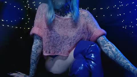 Snapshot of littlespacemouse chatting on 30, 11, 2025 Niki free tg channel with some photos gifs and info about streams online show from 30, 11, 2025