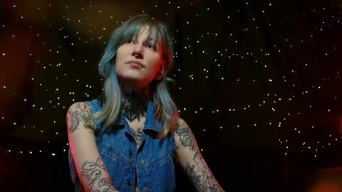 Snapshot of littlespacemouse chatting on 21, 12, 2025 Niki free tg channel with some photos gifs and info about streams online show from 21, 12, 2025