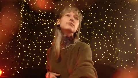 Snapshot of littlespacemouse chatting on 16, 2, 2026 Niki free tg channel with some photos gifs and info about streams online show from 16, 2, 2026