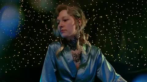 Snapshot of littlespacemouse chatting on 23, 2, 2026 Niki free tg channel with some photos gifs and info about streams online show from 23, 2, 2026