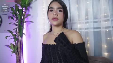 Snapshot of littletammy_ chatting on 26, 9, 2025 littletammy_ online show from 26, 9, 2025