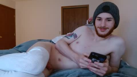 littletwinkfemboy online show from 2, 4, 2026