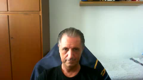 Snapshot of liuk53 chatting on 8, 6, 2026 liuk53 online show from 8, 6, 2026