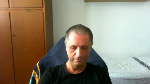 Snapshot of liuk53 chatting on 15, 6, 2026 liuk53 online show from 15, 6, 2026