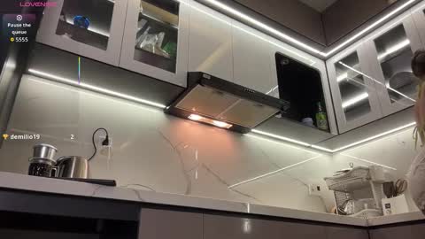 live_myself online show from 9, 3, 2026