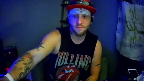 Snapshot of livingpuddle chatting on 17, 9, 2025 livingpuddle online show from 17, 9, 2025