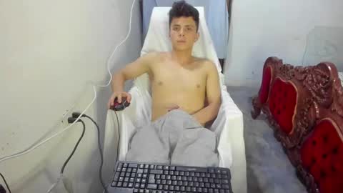 Snapshot of liz_and_chris1 chatting on 3, 1, 2025 Chris online show from 3, 1, 2025