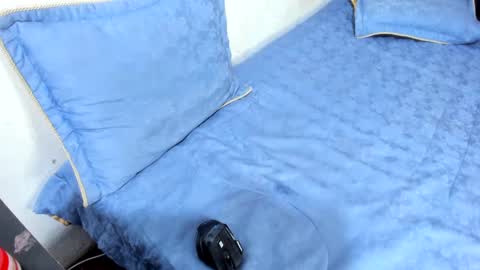 Snapshot of liz_and_chris1 chatting on 31, 1, 2025 Chris online show from 31, 1, 2025