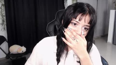 Elizabeth online show from 3, 2, 2026