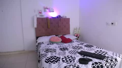 LIZETH online show from 2, 2, 2025