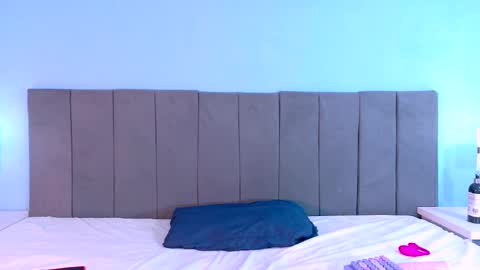 LIZZ   online show from 16, 4, 2026