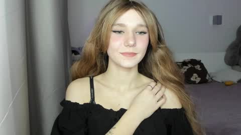 lizza_a online show from 24, 3, 2026