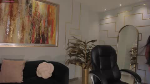 Snapshot of lizzhamilton_ chatting on 28, 2, 2026 Lizzi online show from 28, 2, 2026