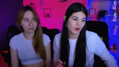 Snapshot of lizzie_boom chatting on 2, 2, 2026 lizzie_boom online show from 2, 2, 2026