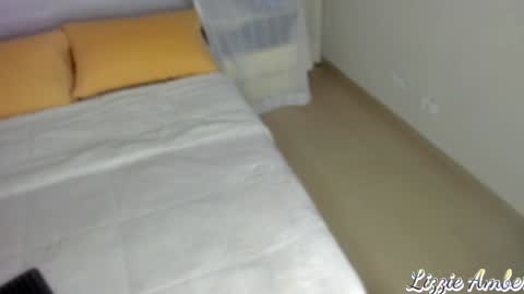 Snapshot of lizzieamber chatting on 20, 12, 2024 lizzieamber online show from 20, 12, 2024