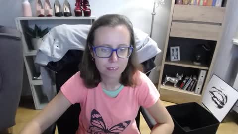 Snapshot of lizzy_sparkle chatting on 12, 9, 2025 Lizzy online show from 12, 9, 2025