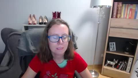 Snapshot of lizzy_sparkle chatting on 16, 9, 2025 Lizzy online show from 16, 9, 2025
