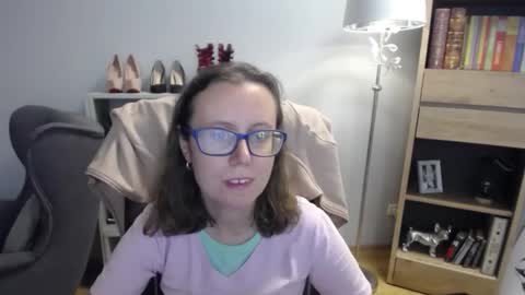 Snapshot of lizzy_sparkle chatting on 18, 9, 2025 Lizzy online show from 18, 9, 2025