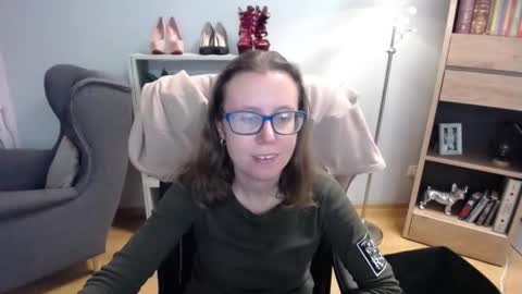 Snapshot of lizzy_sparkle chatting on 14, 10, 2025 Lizzy online show from 14, 10, 2025