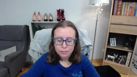 Snapshot of lizzy_sparkle chatting on 20, 10, 2025 Lizzy online show from 20, 10, 2025