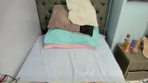 Snapshot of lizzybianco chatting on 5, 3, 2025 Lizzy online show from 5, 3, 2025