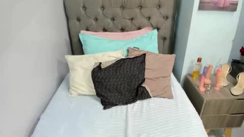 Snapshot of lizzybianco chatting on 11, 3, 2025 Lizzy online show from 11, 3, 2025