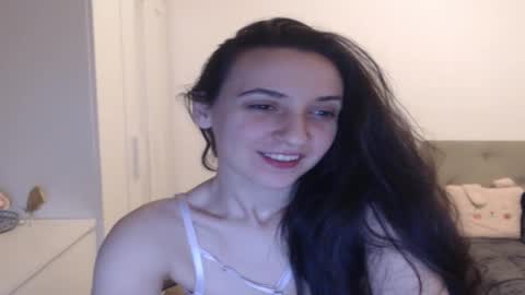 Lizzy Palmer online show from 7, 2, 2025