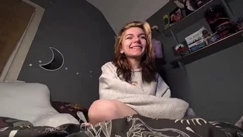 Snapshot of lizzyylovesick chatting on 9, 12, 2024 lizzybunny online show from 9, 12, 2024