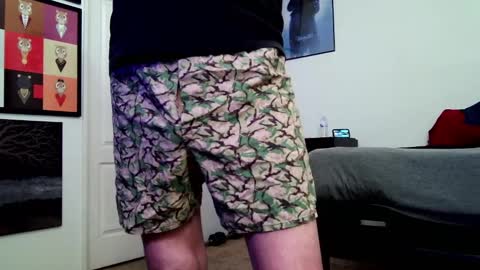 LL Cool Jake online show from 16, 12, 2025