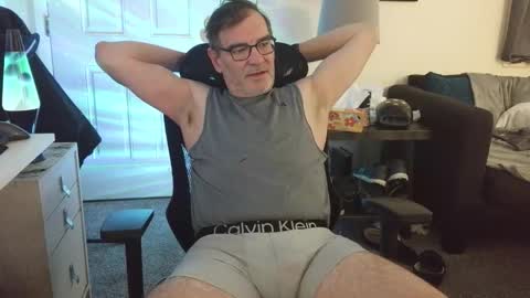 LongDick Daddy online show from 1, 2, 2026