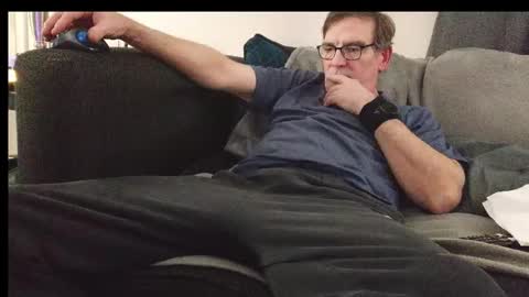 LongDick Daddy online show from 13, 3, 2026