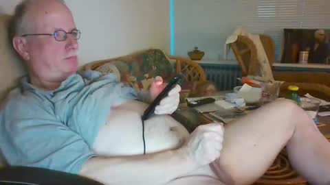 Snapshot of loewe39238 chatting on 29, 1, 2025 loewe39238 online show from 29, 1, 2025