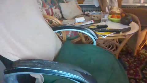 Snapshot of loewe39238 chatting on 23, 11, 2025 loewe39238 online show from 23, 11, 2025