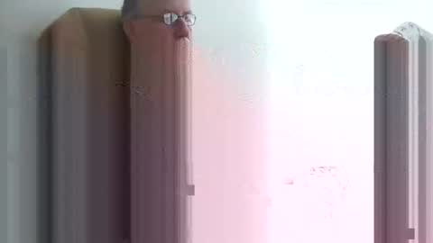 Snapshot of loewe39238 chatting on 6, 3, 2026 loewe39238 online show from 6, 3, 2026