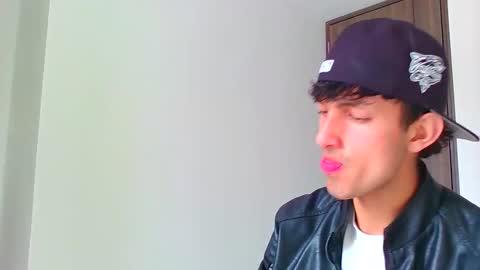 Snapshot of logaan_grey chatting on 3, 1, 2025 logaan_grey online show from 3, 1, 2025