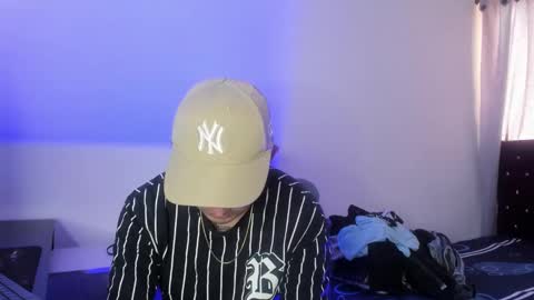 Logan morris online show from 17, 1, 2025