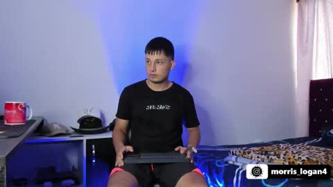 Logan morris online show from 17, 2, 2025